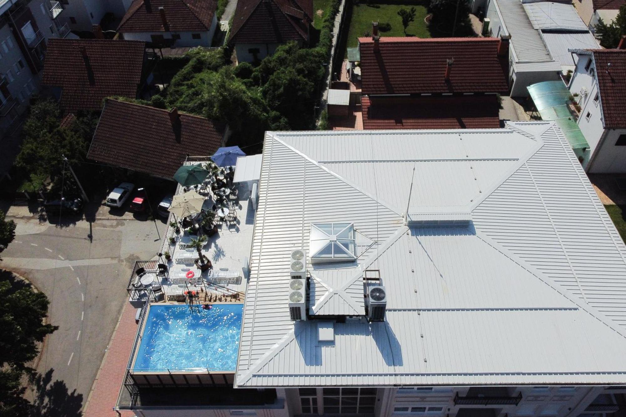 Smestaj Tea Sa Dva Bazena Vrnjačka Banja Exterior foto